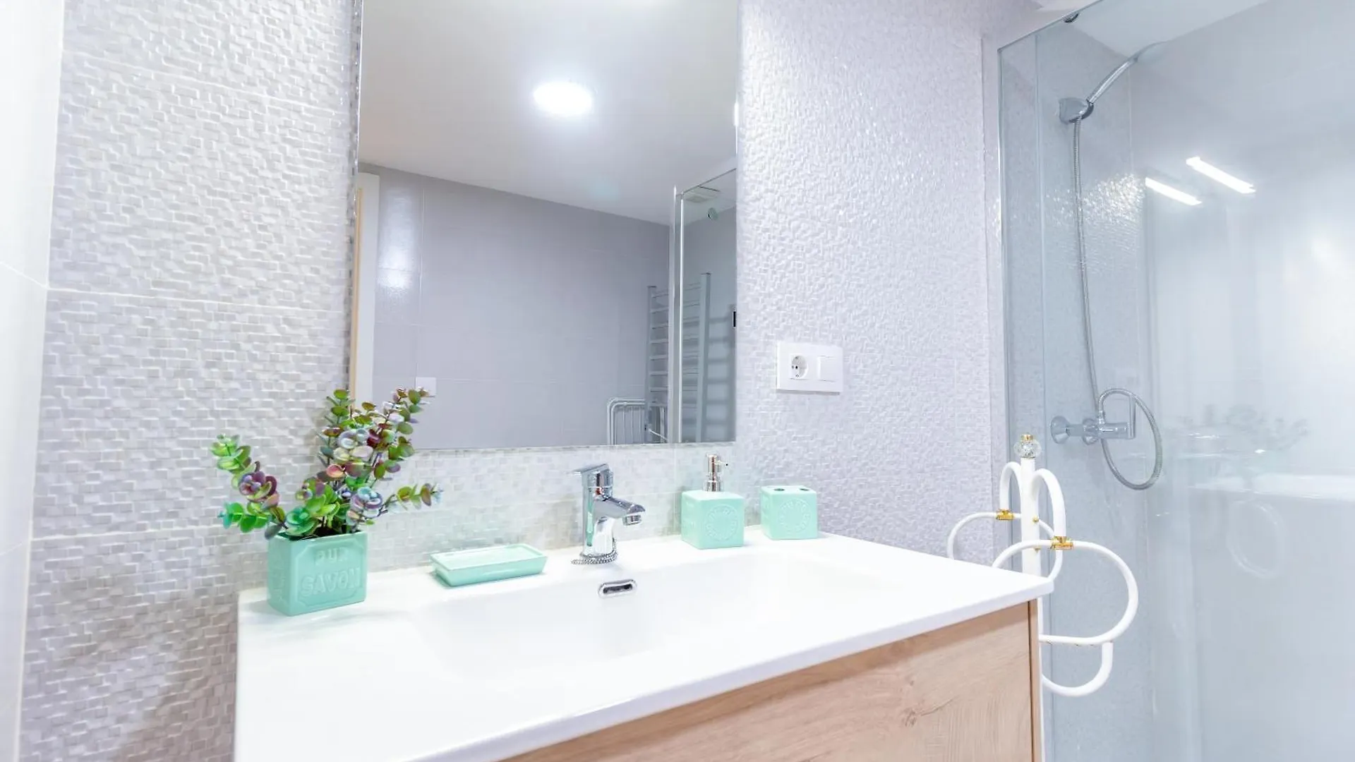 Alohamundi San Esteban III Seville Apartment